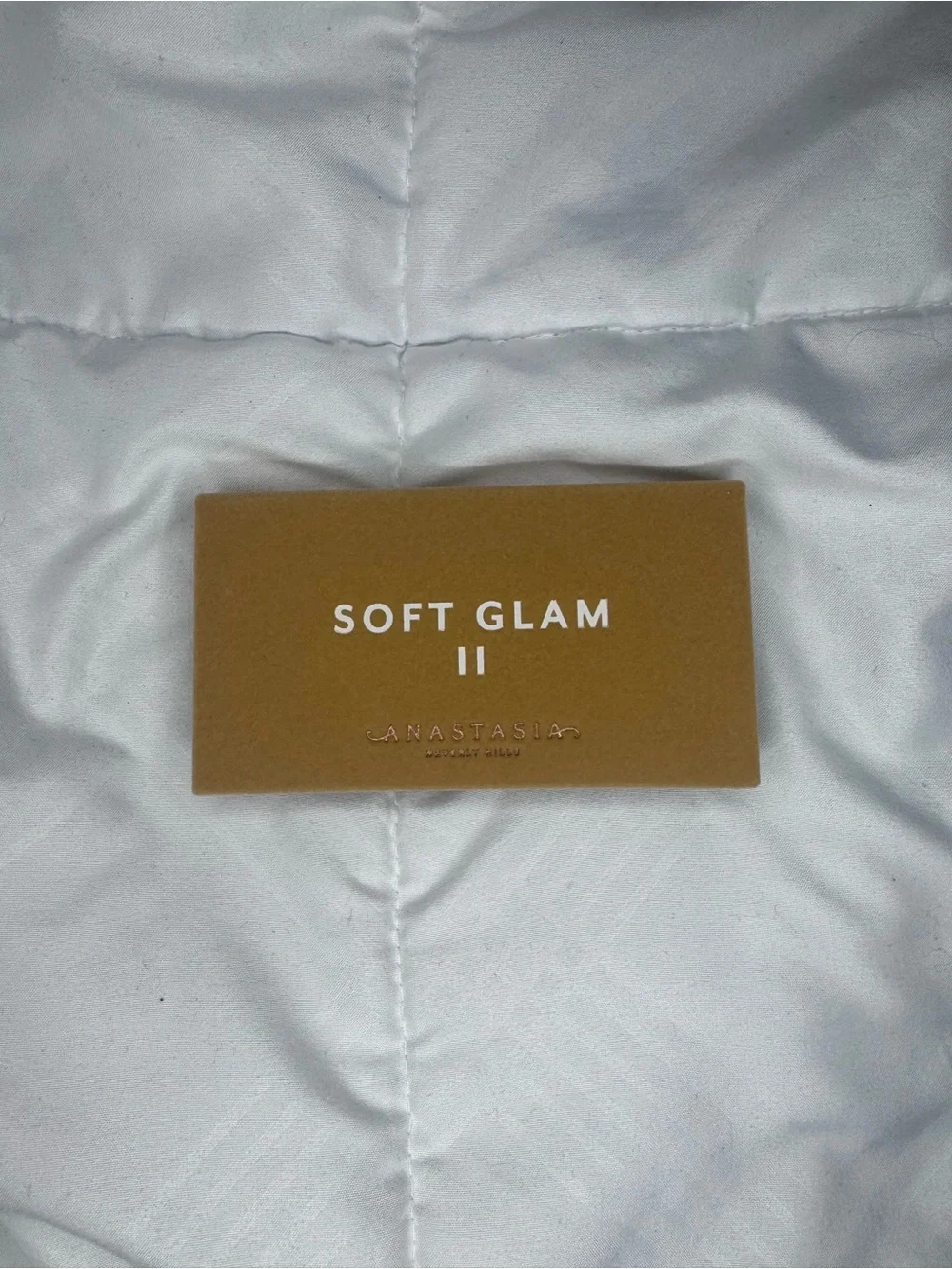 Anastasia Beverly Hills Soft Glam II Palette - Gold